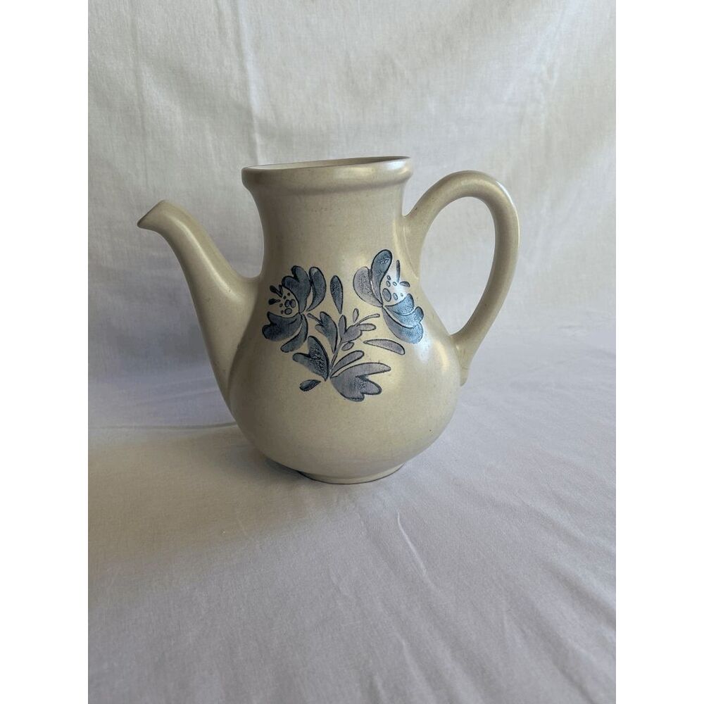 Pfaltzgraff Yorktowne Pottery Coffee/Tea Pot White & Blue No Lid